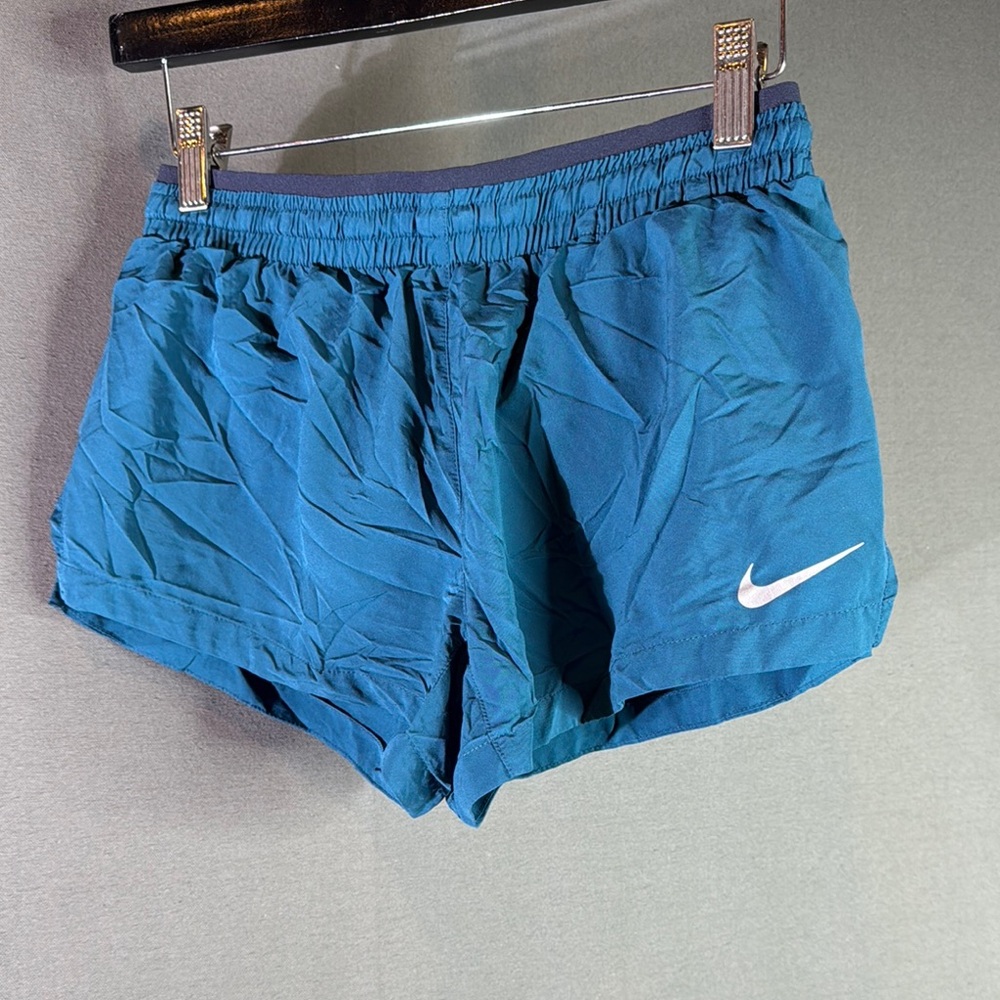Nike teal‎ Athletic Shorts Lightweight Moisture control. Size extra small.